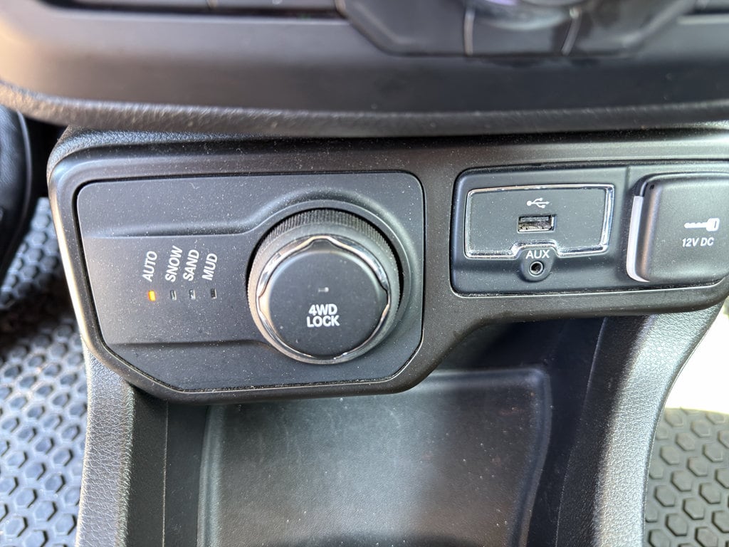 2023 Jeep Renegade Latitude - Photo 15