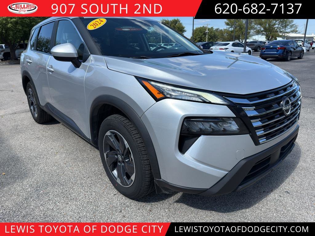 Used 2024 Nissan Rogue SV SUV