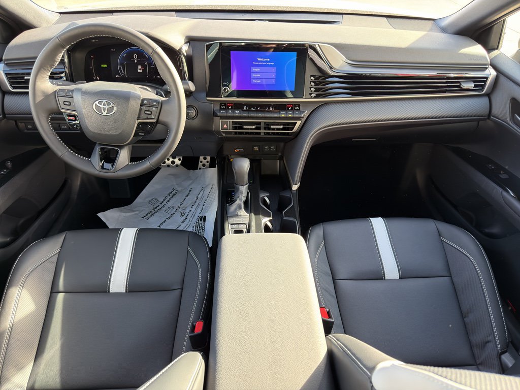 2026 Toyota Camry SE - Photo 7