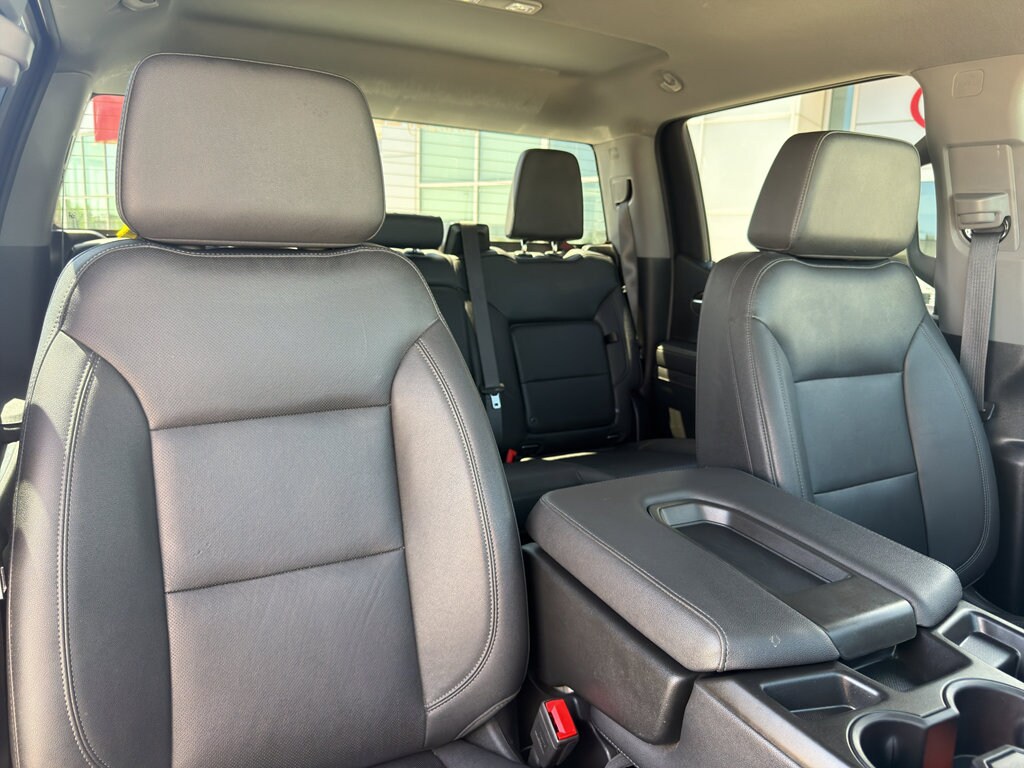 2025 GMC Sierra 1500 SLT - Photo 10