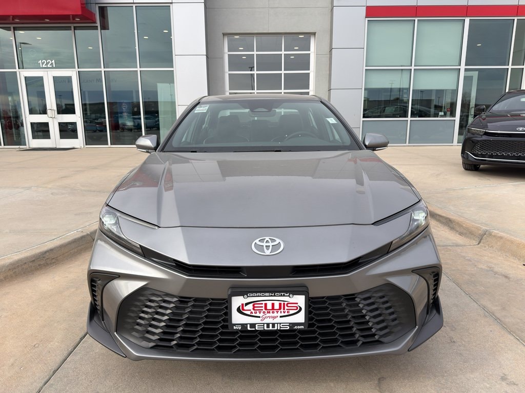 2026 Toyota Camry SE - Photo 22