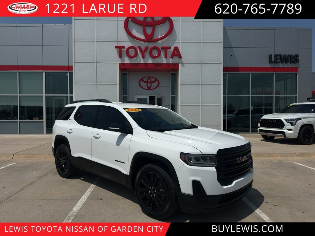 Used 2023 GMC Acadia SLE SUV