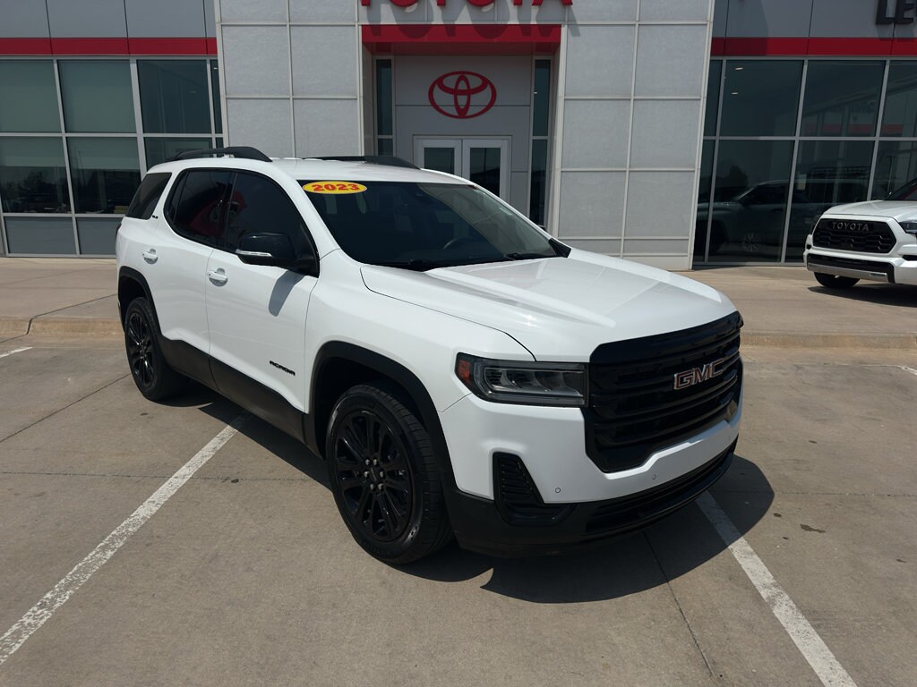Used 2023 GMC Acadia SLE SUV