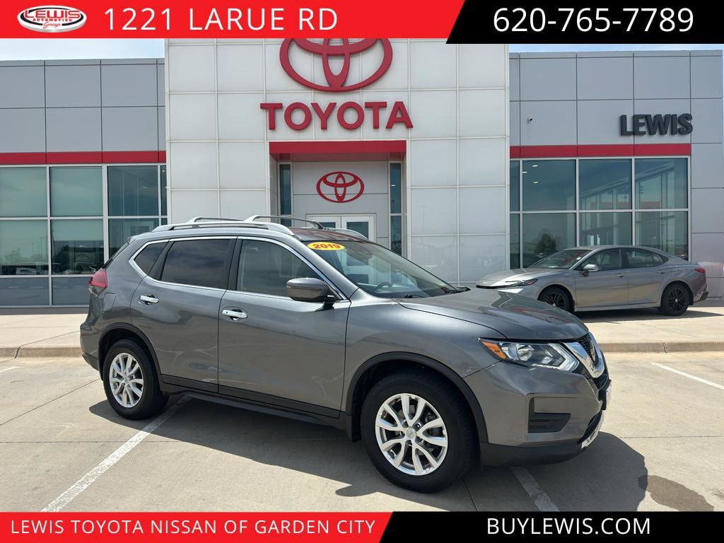 Used 2019 Nissan Rogue SV SUV