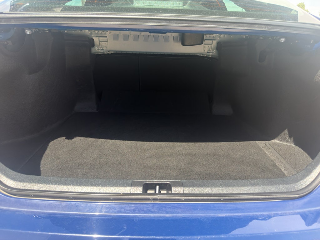 2025 Toyota Camry LE - Photo 8
