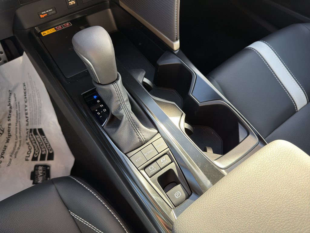 2026 Toyota Camry SE - Photo 20