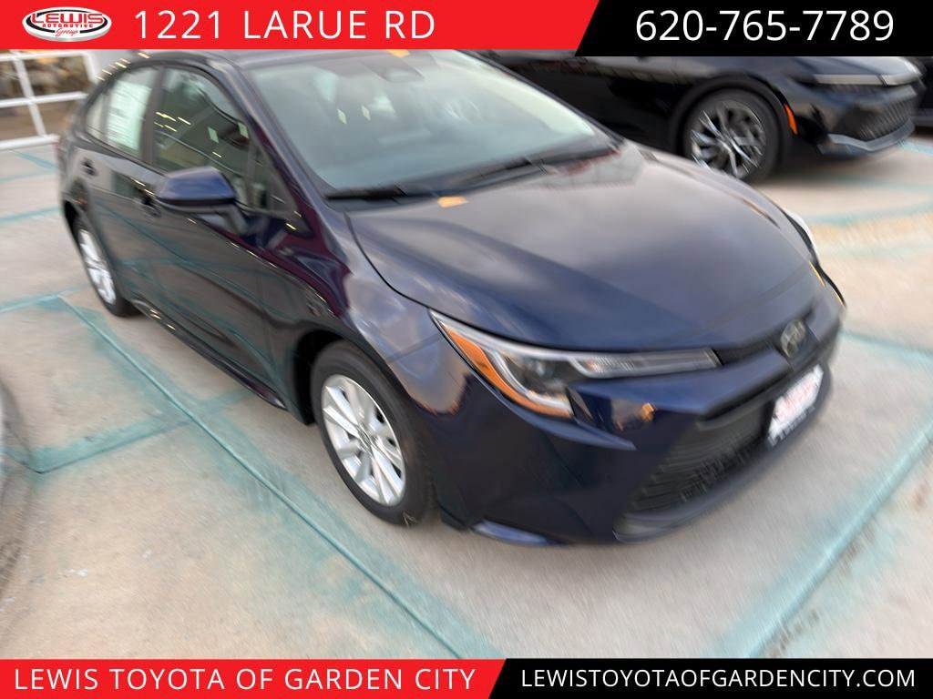 2026 Toyota Corolla LE's photo