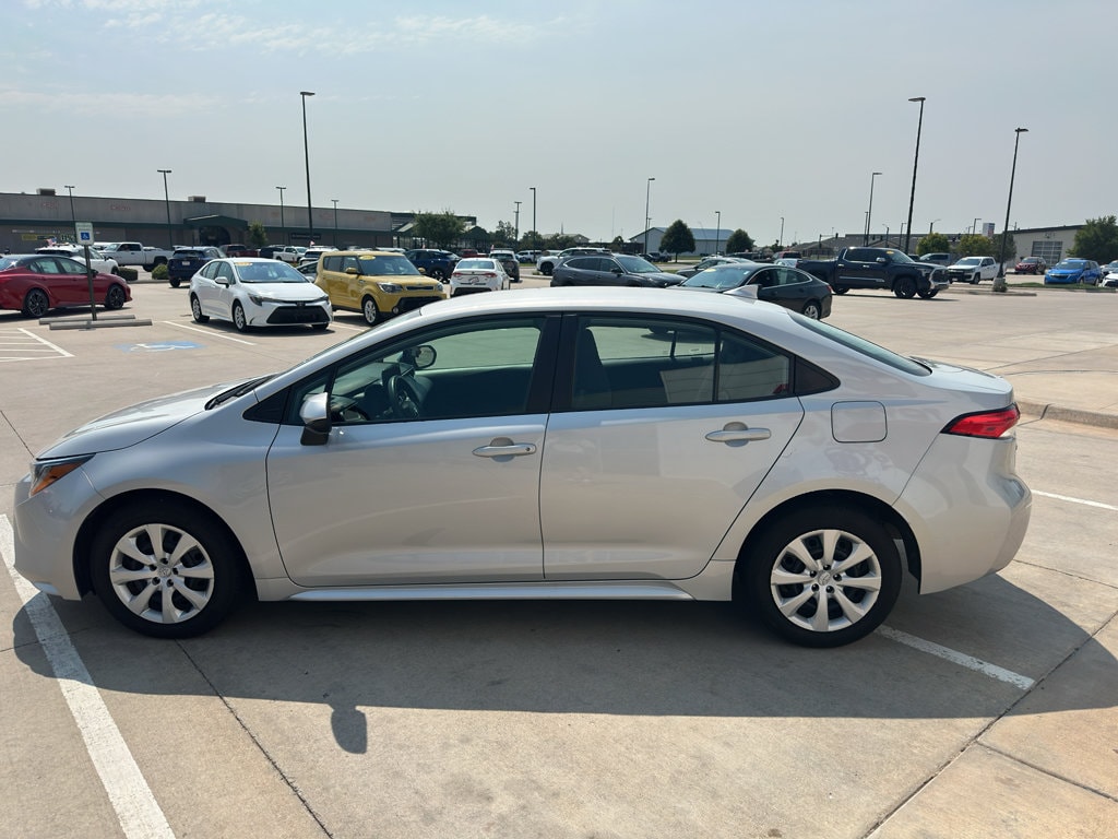 Used 2024 Toyota Corolla LE Sedan