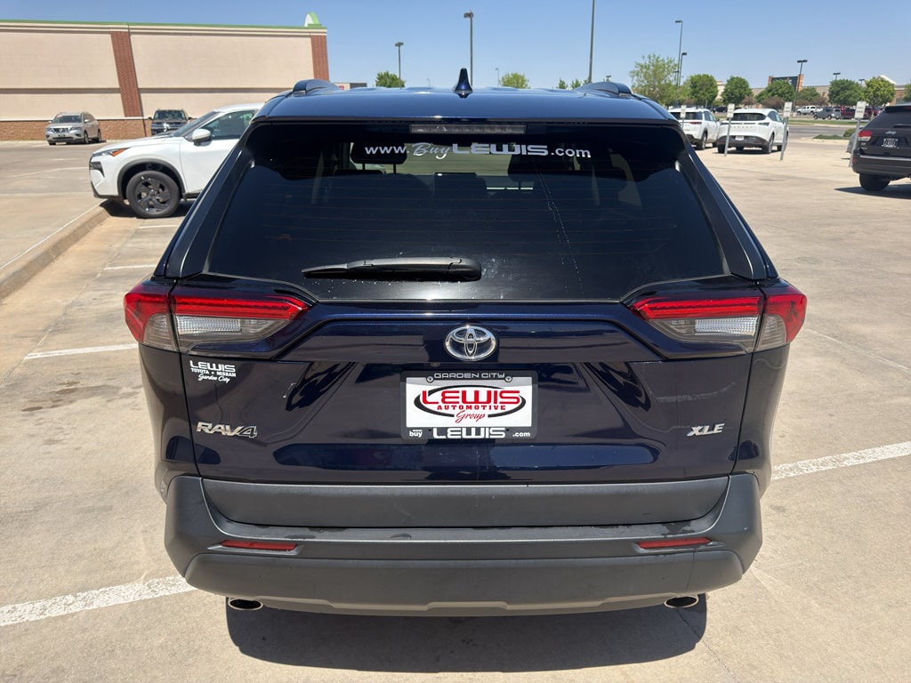 2024 Toyota RAV4 XLE - Photo 26