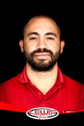 Staff member Ismael Flores from 8ab722d06067