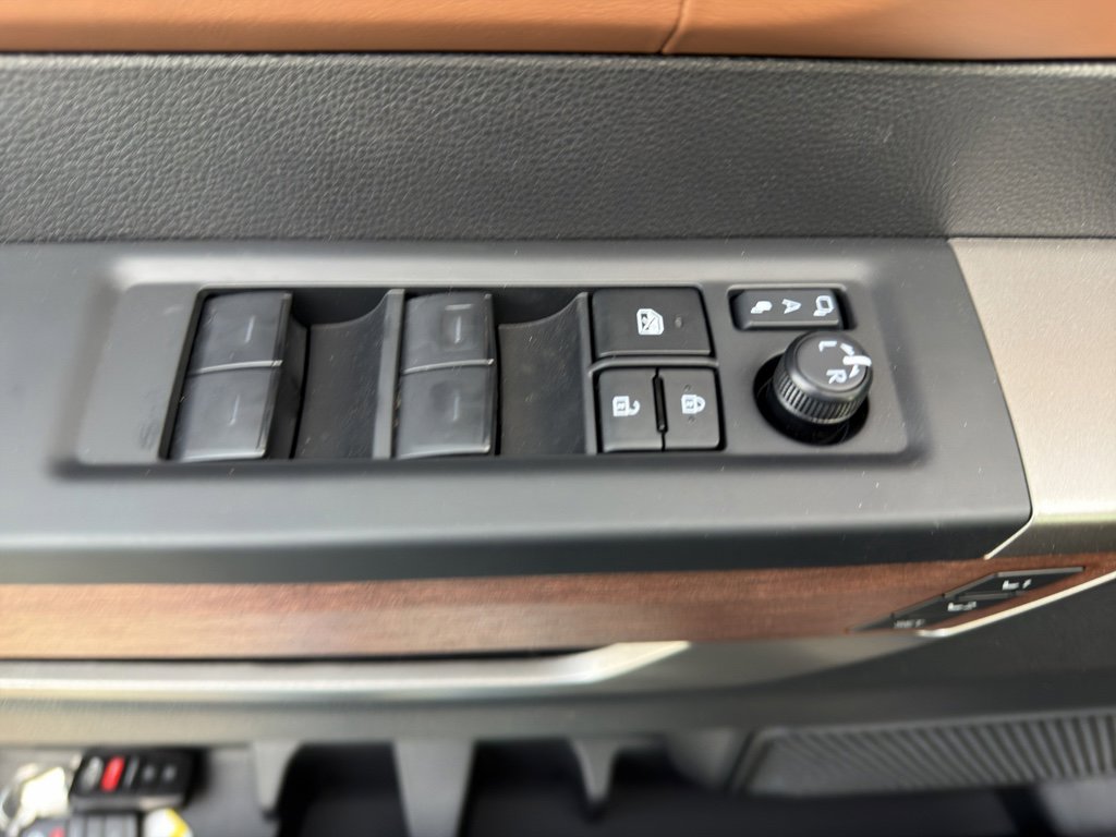 2026 Toyota Tundra 1794 Edition - Photo 12