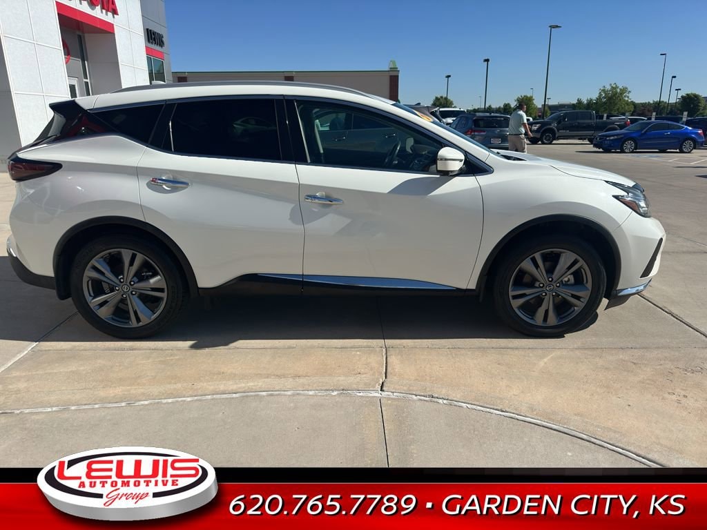 Used 2020 Nissan Murano Platinum with VIN 5N1AZ2DS6LN141031 for sale in Garden City, KS