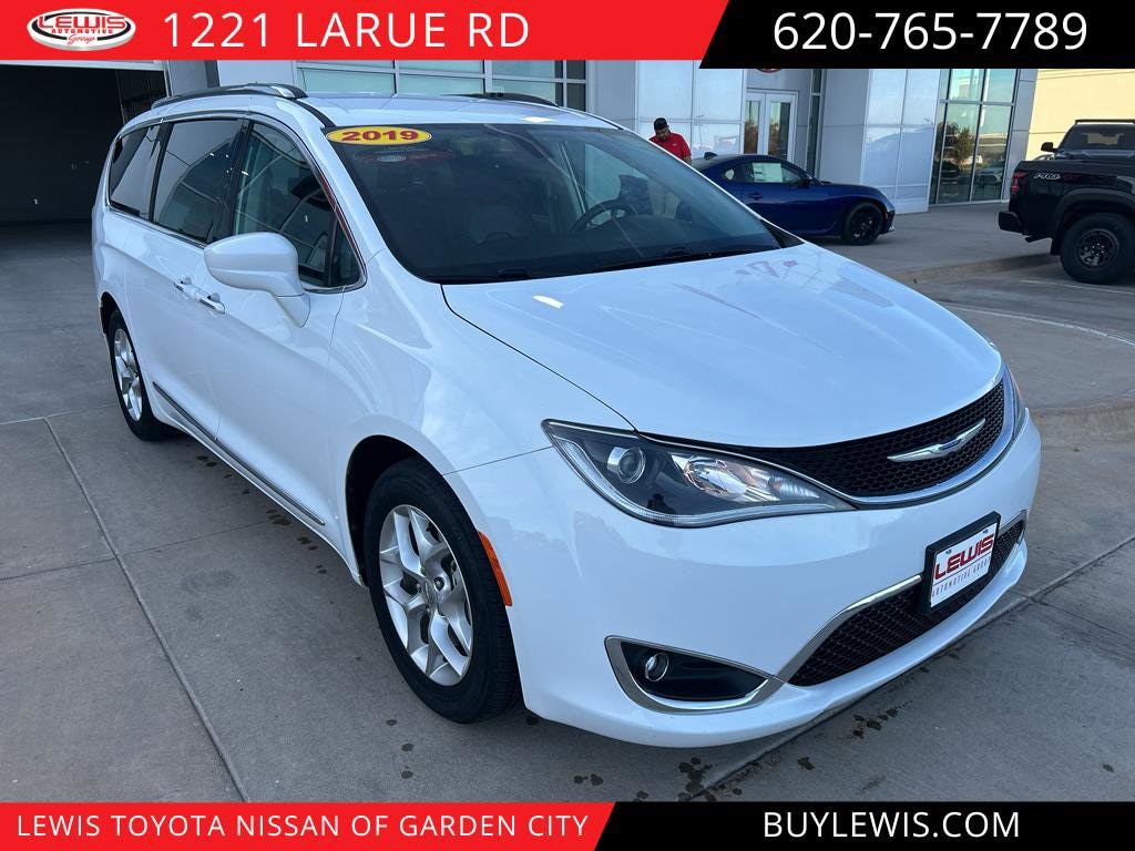 2019 Chrysler Pacifica Touring L Plus