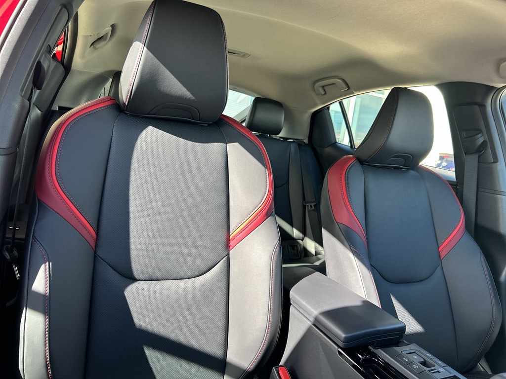 2026 Toyota Prius Plug-in Hybrid XSE Premium - Photo 10