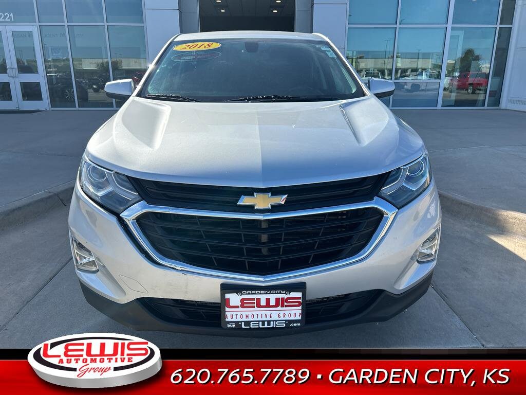 2018 Chevrolet Equinox photo 2