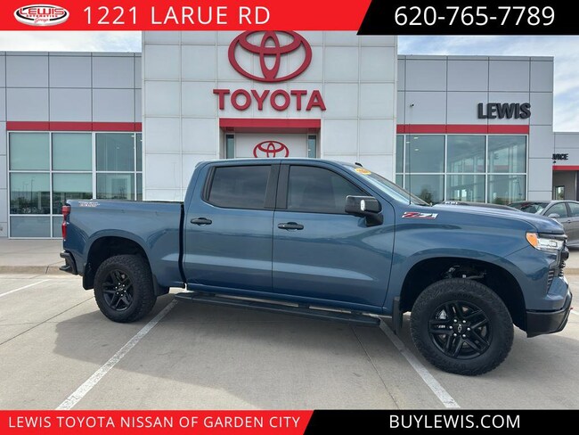 2024 Chevrolet Silverado LT Trail Boss Truck Crew Cab