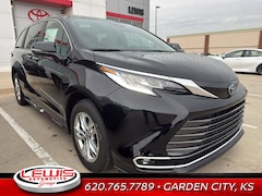 2025 Toyota Sienna Limited Van Passenger Van
