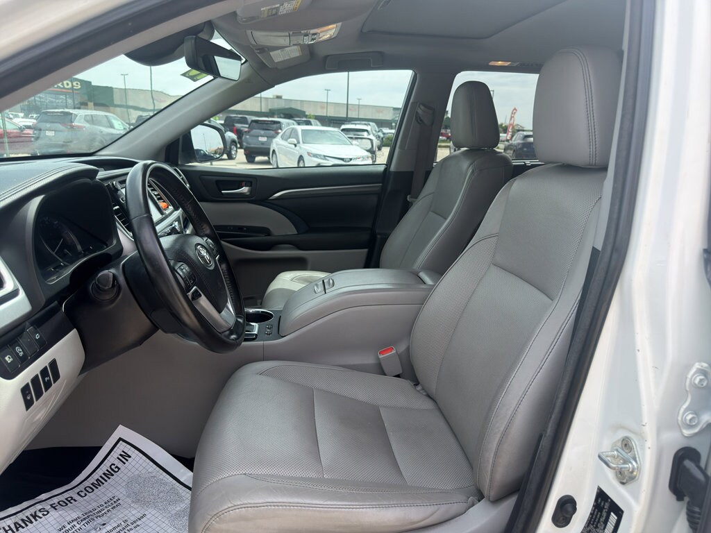 2018 Toyota Highlander Limited - Photo 14