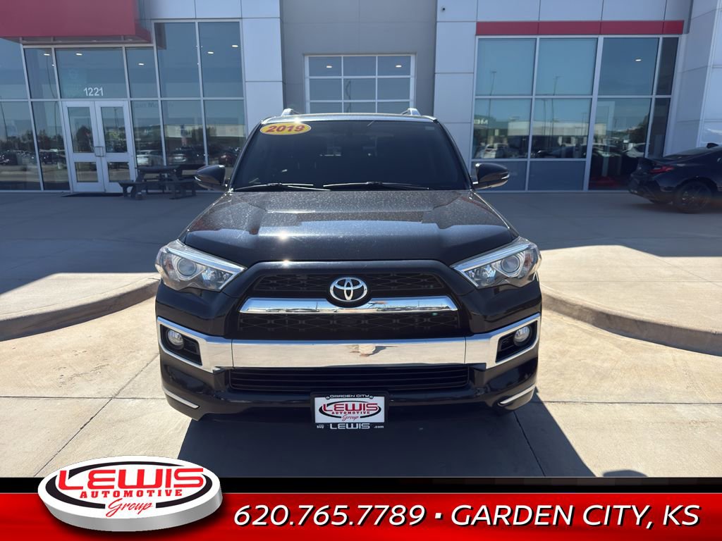 2019 Toyota 4Runner Limited photo 2