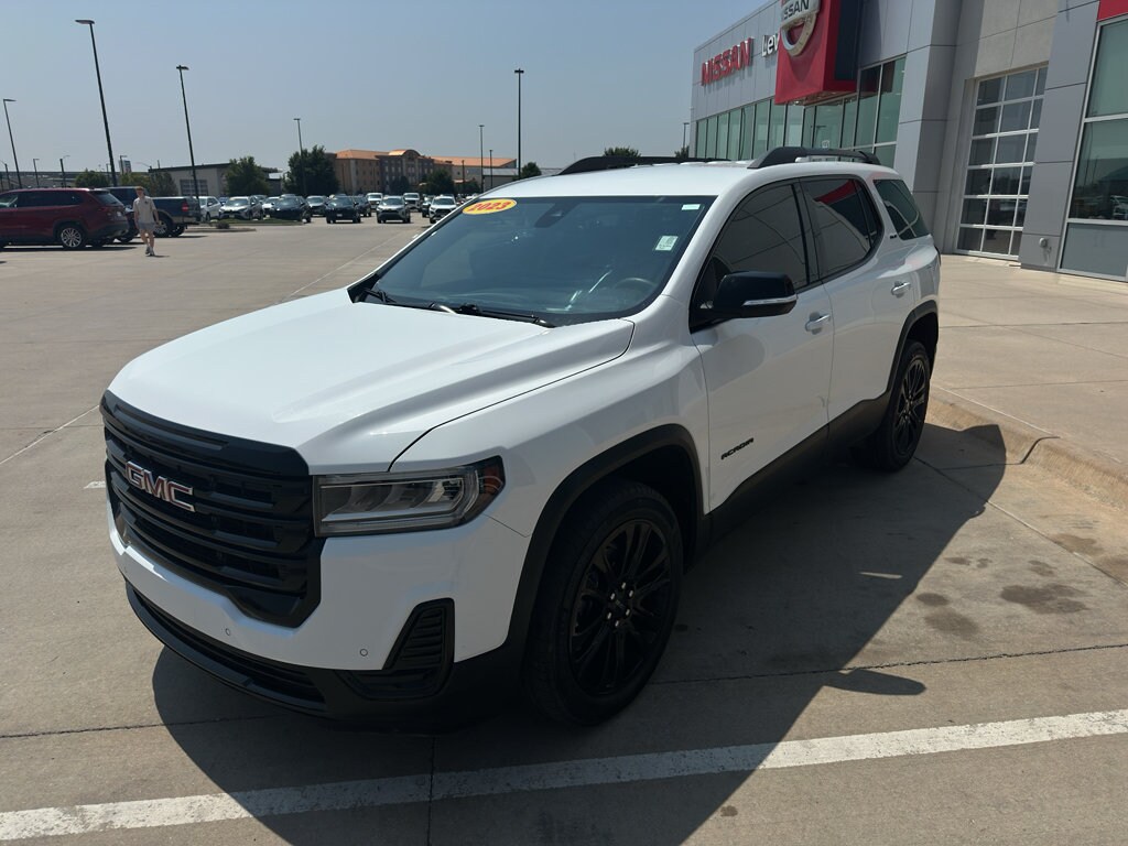 Used 2023 GMC Acadia SLE SUV