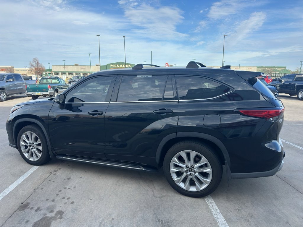 2022 Toyota Highlander Limited - Photo 24