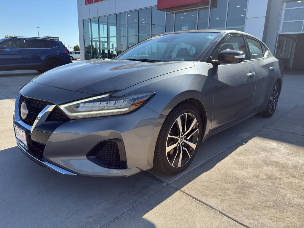 Used 2023 Nissan Maxima SV Sedan
