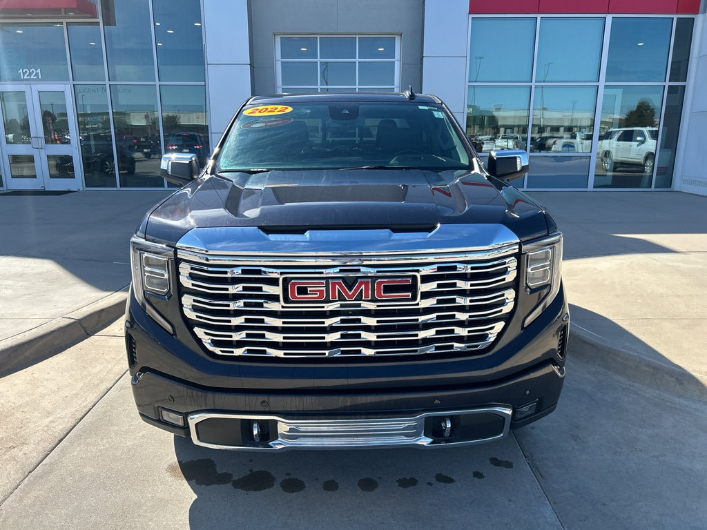Used 2022 GMC Sierra Denali Truck Crew Cab
