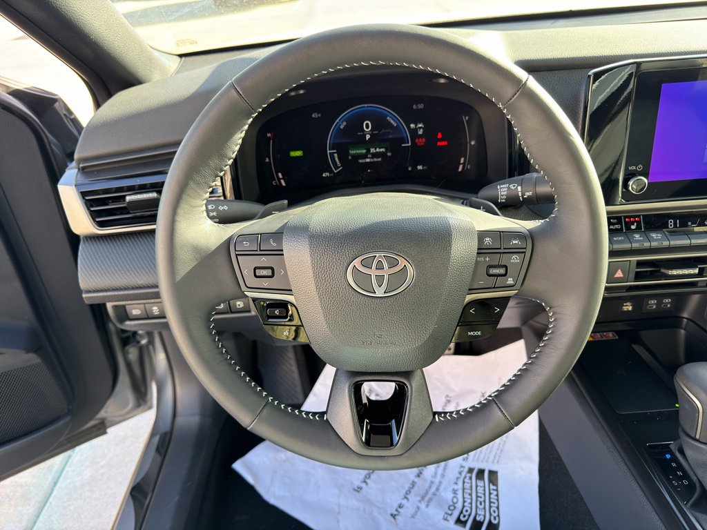 2026 Toyota Camry SE - Photo 14
