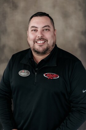 Staff member Chente Duran from ID_a0988c