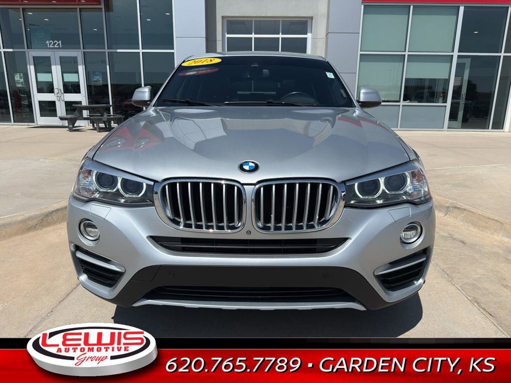 Used 2018 BMW X4 xDrive28i with VIN 5UXXW3C57J0T81853 for sale in Garden City, KS
