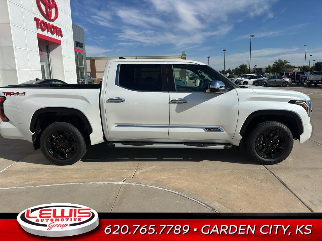 2026 Toyota Tundra 1794 Edition photo 2