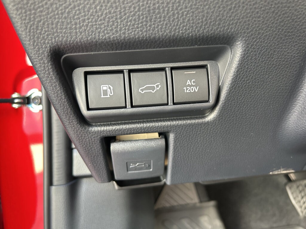 2026 Toyota Prius Plug-in Hybrid XSE Premium - Photo 18