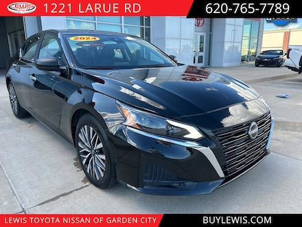 2024 Nissan Altima 2.5 SV Sedan