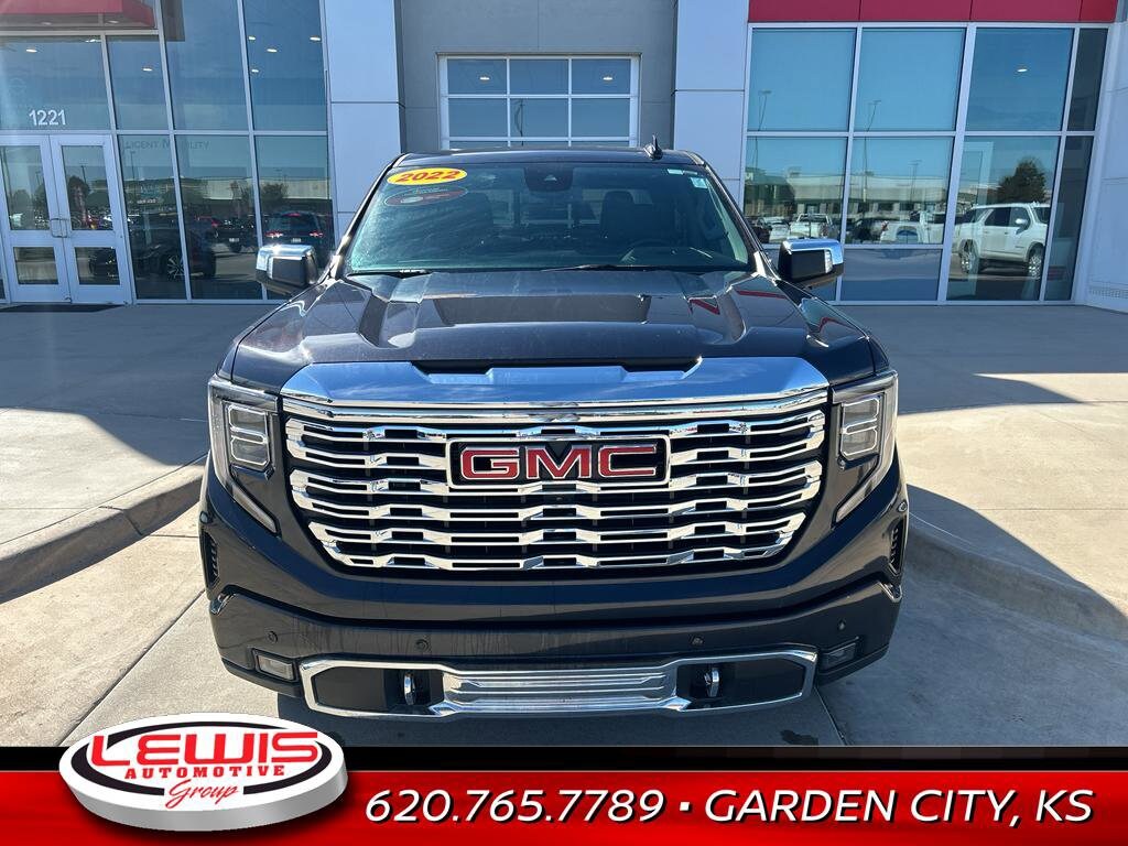 2022 Gmc Sierra Denali photo 2