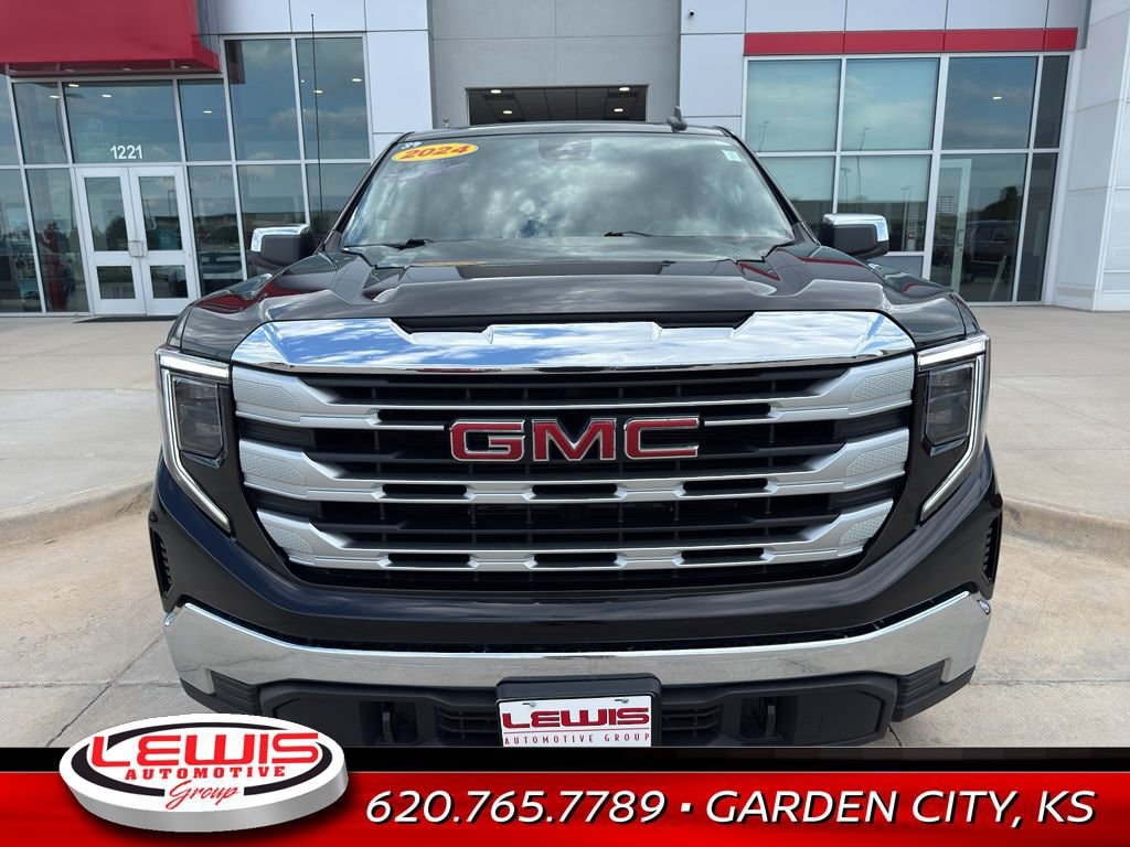 Used 2024 GMC Sierra 1500 SLE with VIN 1GTPUBEK4RZ190709 for sale in Garden City, KS