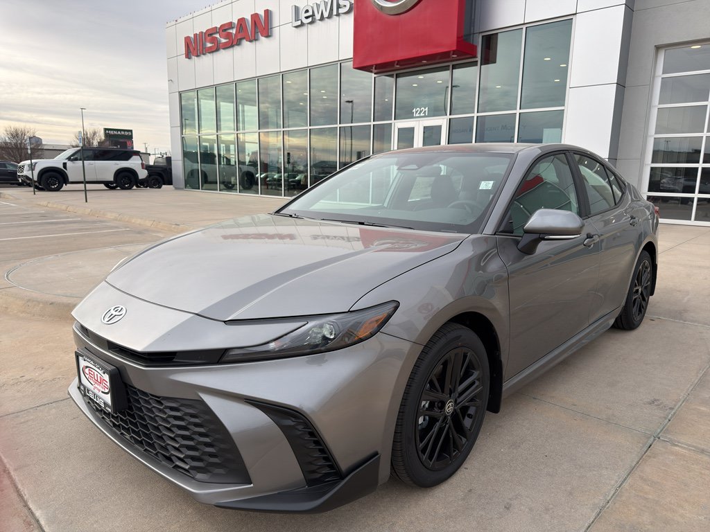 2026 Toyota Camry SE - Photo 23