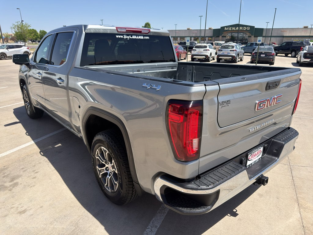 2025 GMC Sierra 1500 SLT - Photo 6