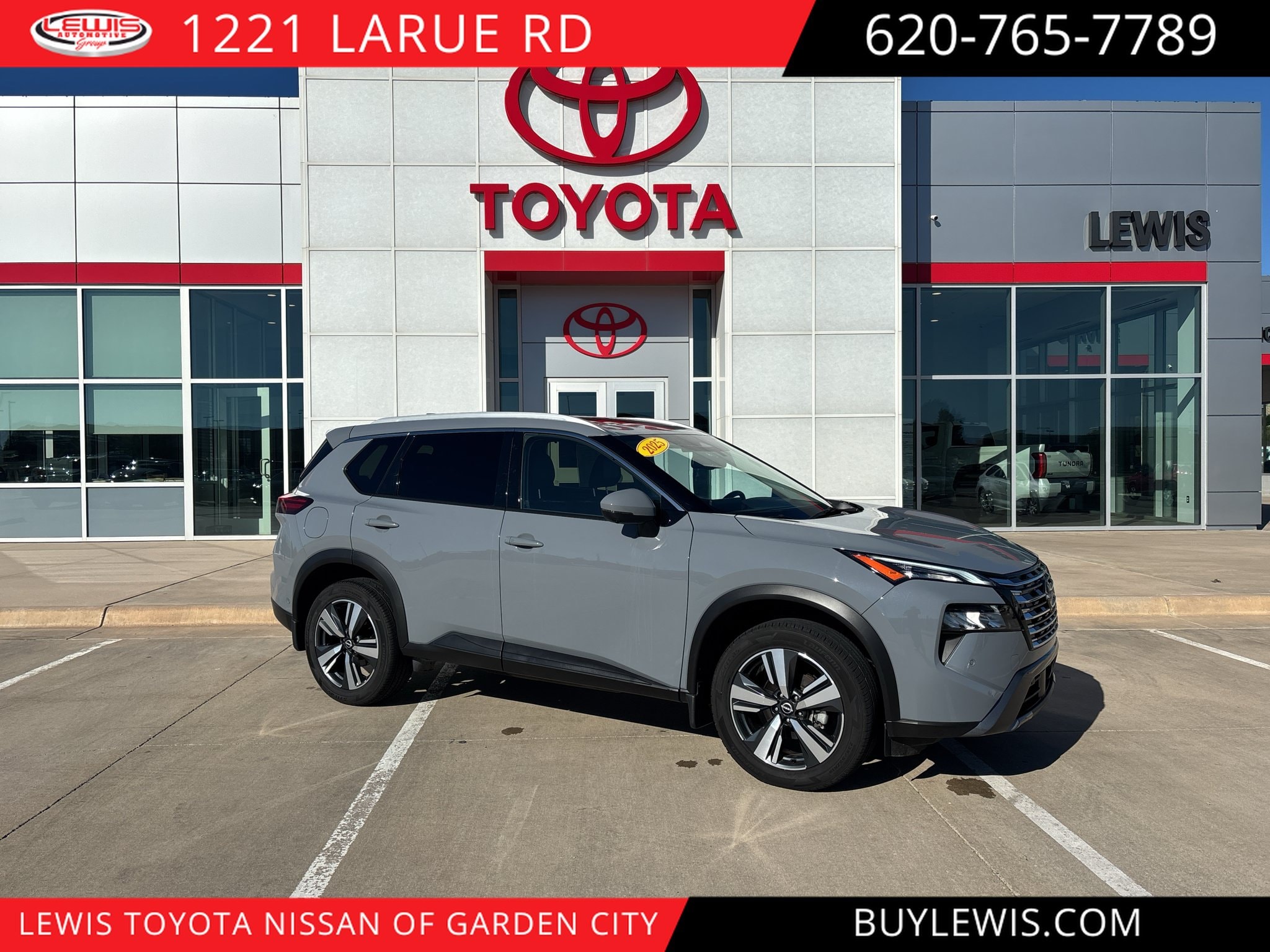 2025 Nissan Rogue SL