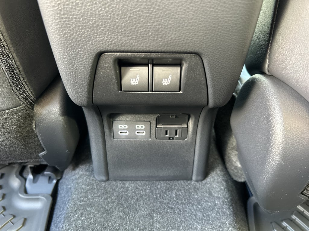2026 Toyota Prius Plug-in Hybrid XSE Premium - Photo 14