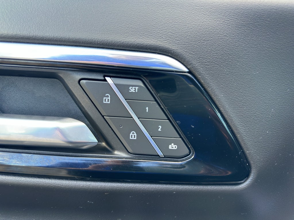 2025 Chevrolet Tahoe LT - Photo 25
