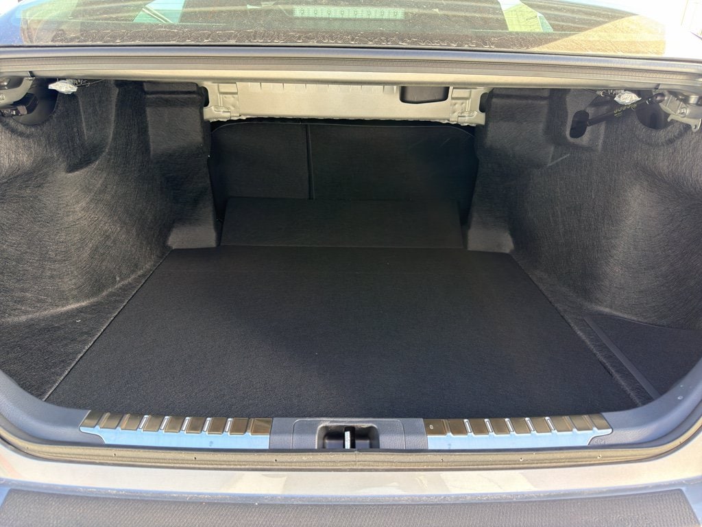 2026 Toyota Camry SE - Photo 8