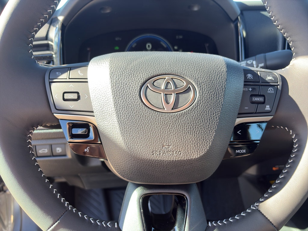 New 2026 Toyota Camry SE Sedan