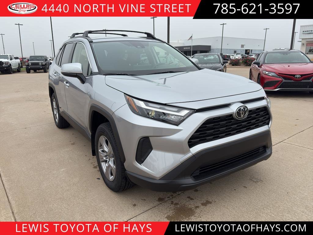 New 2025 Toyota RAV4 Hybrid LE SUV