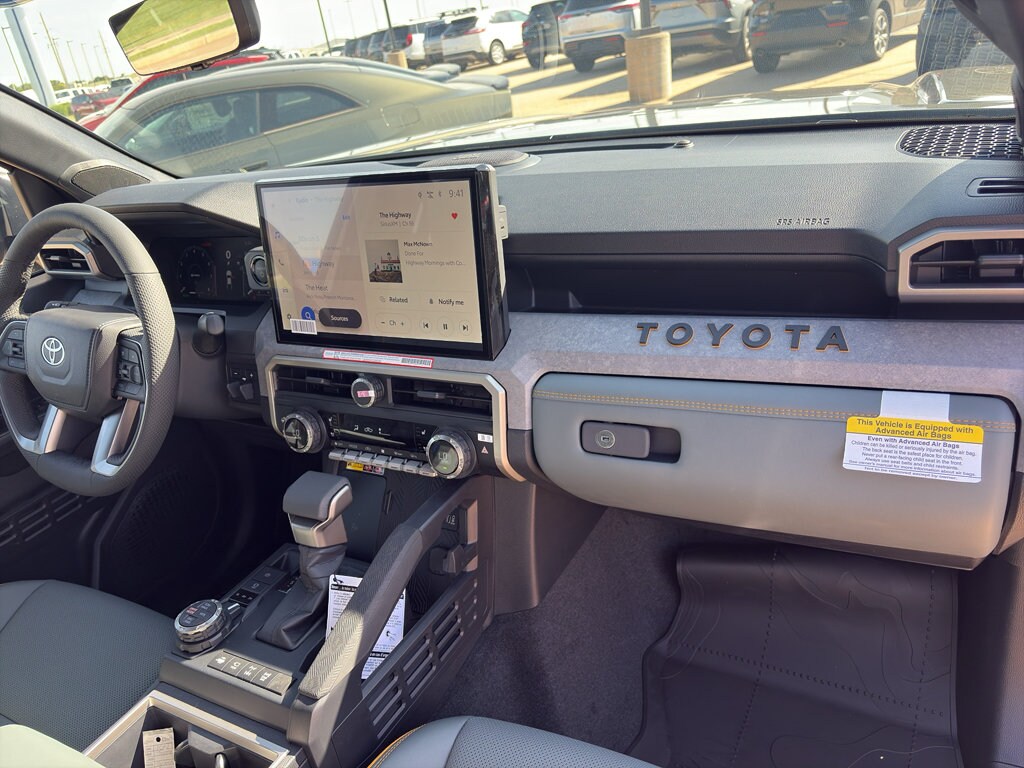 2026 Toyota Tacoma Trailhunter - Photo 16