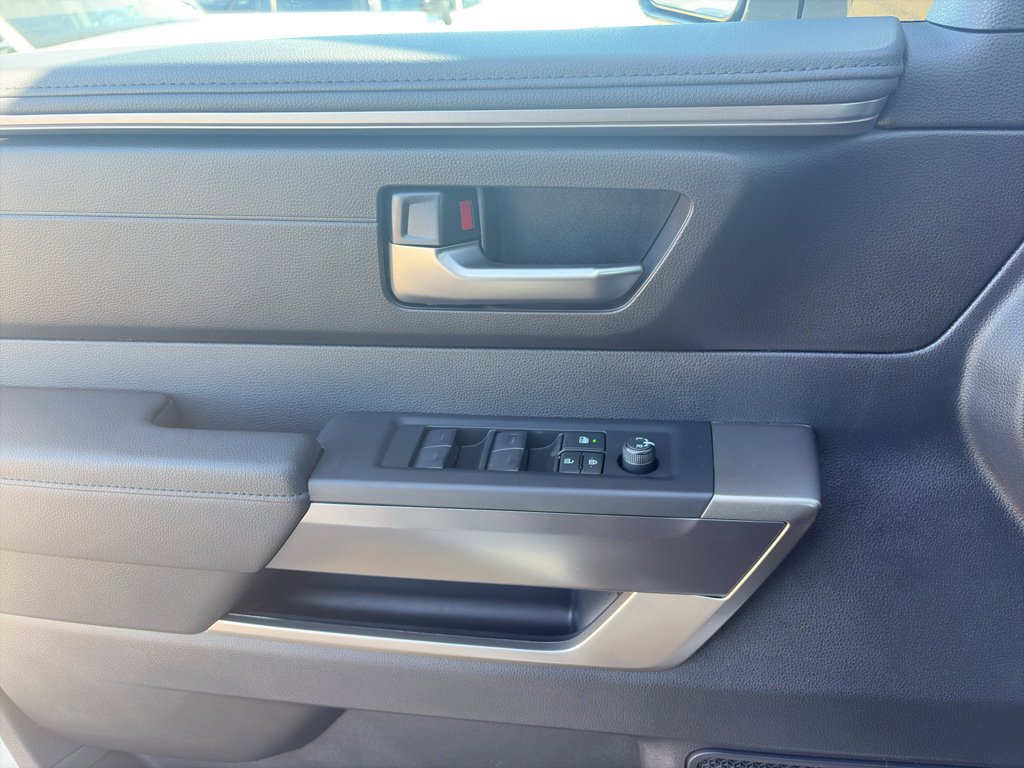 2026 Toyota Tundra SR5 - Photo 7