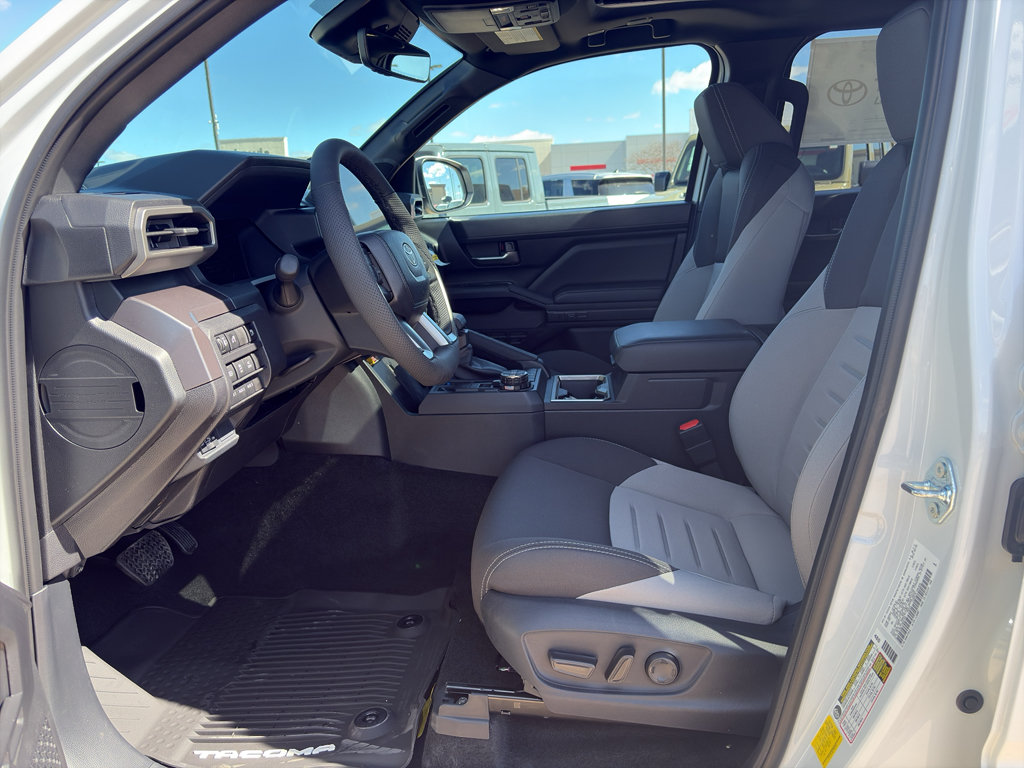 2026 Toyota Tacoma TRD Off Road - Photo 9