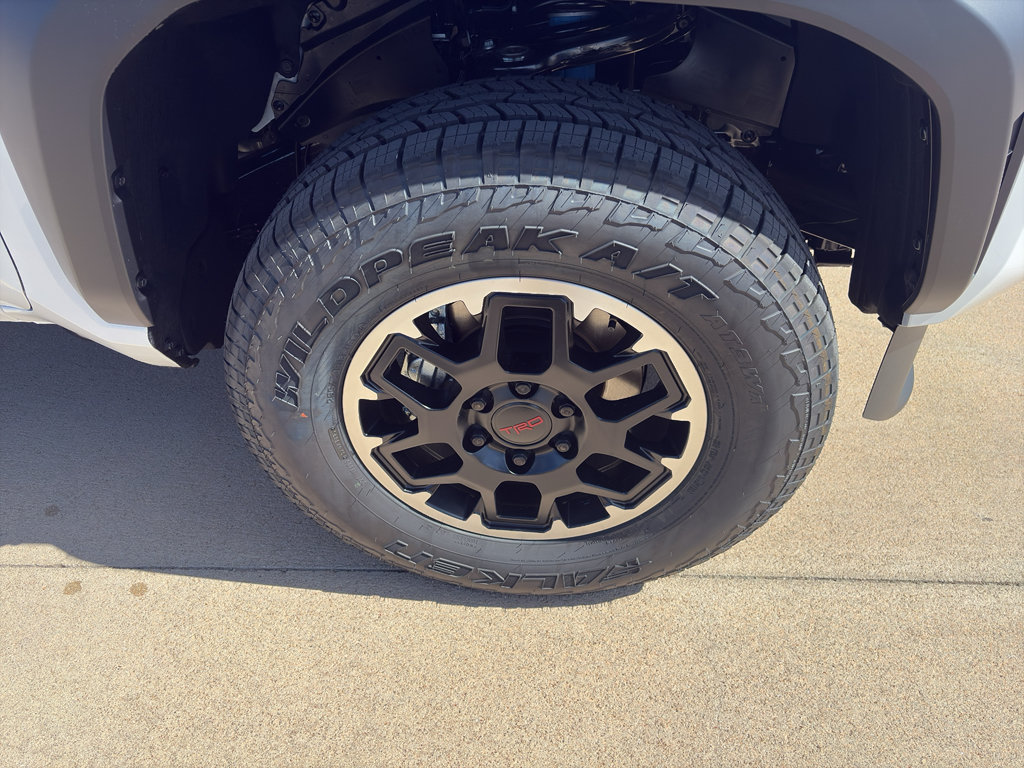 2026 Toyota Tacoma TRD Off Road - Photo 17