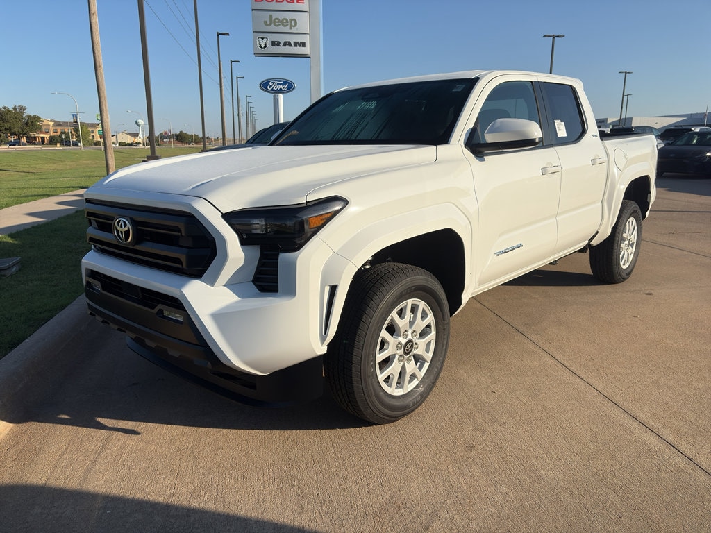New 2025 Toyota Tacoma SR5 Truck Double Cab