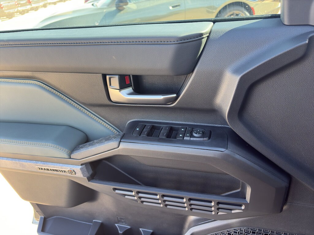 2026 Toyota Tacoma Trailhunter - Photo 7