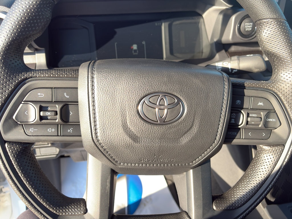 New 2025 Toyota Tacoma SR5 Truck Double Cab